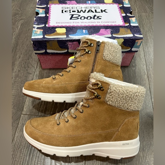 Skechers women’s boots - Picture 3 of 7